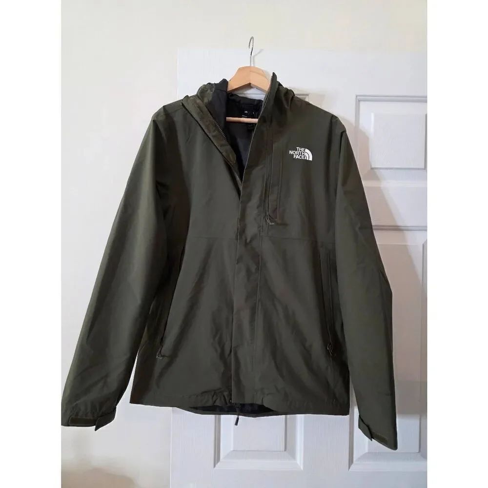 The North Face CARTO TRICLIMATE JACKET TAUPE GREEN/TNF BLACK Men's S $300
